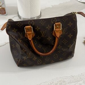 Louis Vuitton Dark Brown speedy bag